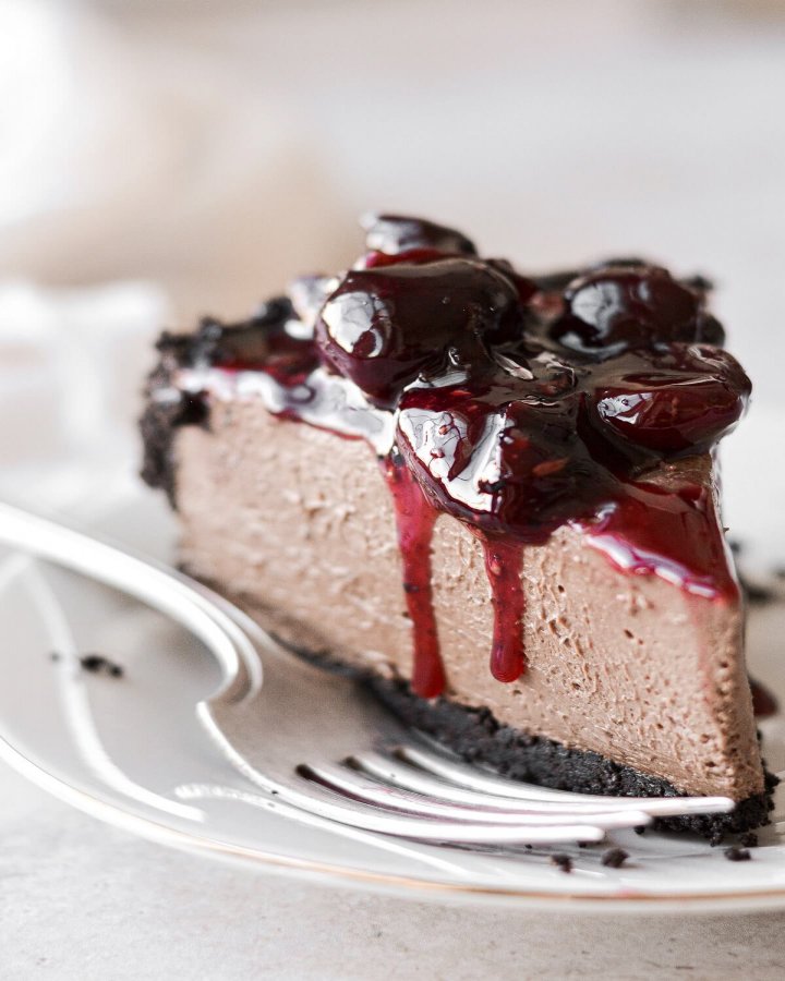 Make The Best Cherry Chocolate Cheesecake Pies recipe