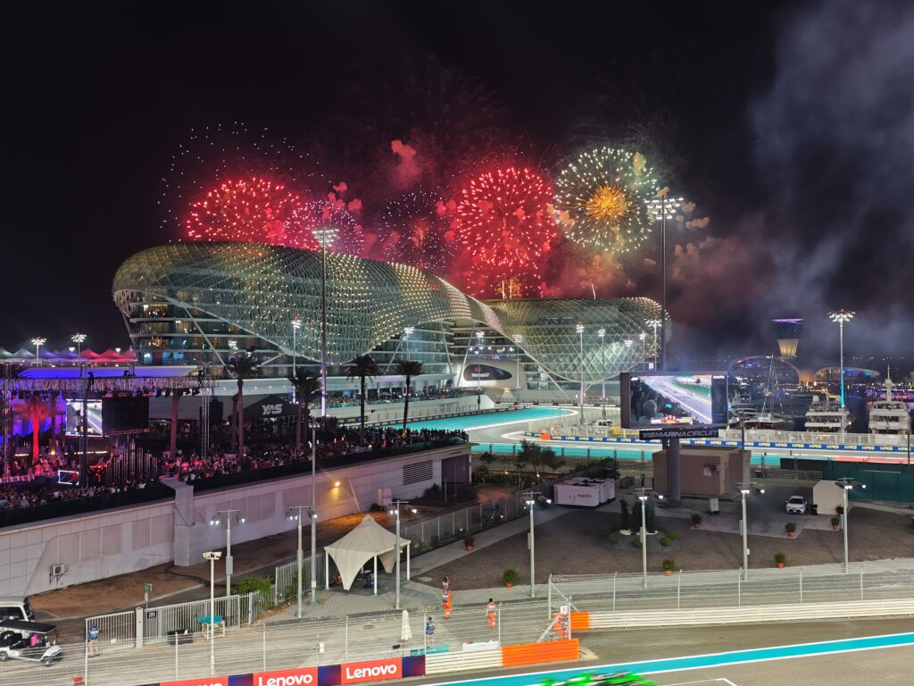 Formula 1 experience at Yas Marina Circuit